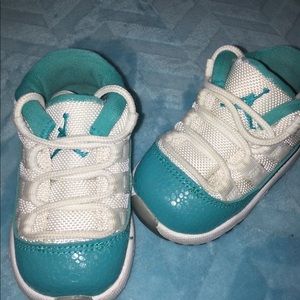 Infant Jordan’s 3c 11s